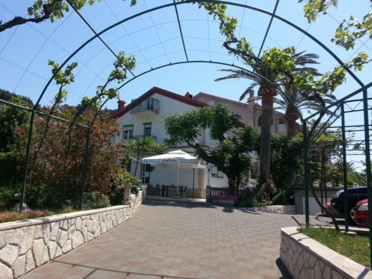 Palit Apartman Marcela מראה חיצוני תמונה