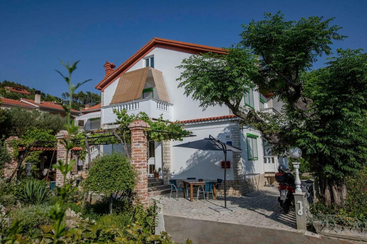 Palit Apartman Marcela מראה חיצוני תמונה